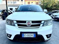 Usata Fiat Freemont Lounge 140 CV (102 kW) 2013 Bianco SUV