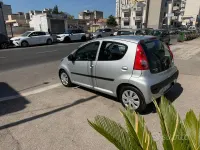 Usata Peugeot 107 Active 68 CV (50 kW) 2011 Grigio Utilitaria