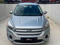 Usata Ford Kuga S 120 CV (88 kW) 2017 Grigio SUV