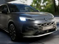 Nuova VW T-Roc Life 115 CV (84 kW) 2026 Grigio SUV