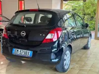 Usata Opel Corsa 85 CV (62 kW) 2012 Nero Utilitaria