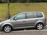 Usata VW Touran 105 CV (77 kW) 2009 Marrone Monovolume