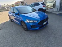 Usata Ford Focus ST-Line X 125 CV (91 kW) 2022 Desert island blue (metallizzato) Berlina