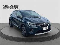 Usata Renault Captur Techno 145 CV (106 kW) 2023 Blu scuro SUV