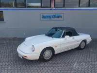 Usata Alfa Romeo Spider 122 CV (89 kW) 1991 Bianco Cabrio