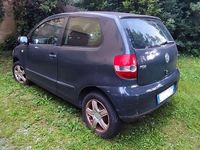 Usata VW Fox Sport 75 CV (55 kW) 2005 Grigio Utilitaria