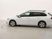 Usata VW Golf VIII Life 116 CV (85 kW) 2021 Bianco Station wagon