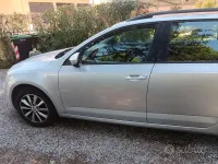 Usata Skoda Octavia 110 CV (80 kW) 2015 Grigio Station wagon