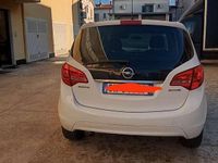 Usata Opel Meriva Cosmo 95 CV (69 kW) 2012 Bianco Monovolume