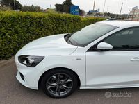 Usata Ford Focus ST-Line 150 CV (110 kW) 2020 Bianco Berlina
