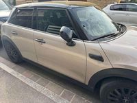 Usata Mini Cooper Classic 136 CV (100 kW) 2023 Grigio Utilitaria