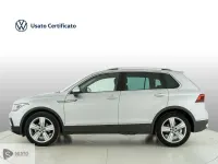 Usata VW Tiguan Elegance 150 CV (110 kW) 2022 Grigio SUV