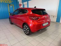Usata Renault Clio V Techno 101 CV (74 kW) 2023 Rosso Utilitaria