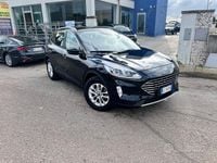 Usado Ford Kuga Business Edition 120 CV (88 kW) 2021 Negro SUV