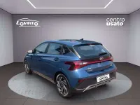Usata Hyundai i20 77 CV (56 kW) 2025 Vibrant blue Utilitaria