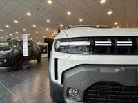 Nuova Dacia Duster Essentiel 120 CV (88 kW) 2026 Bianco SUV