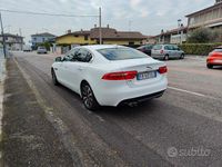 Usata Jaguar XE Prestige 180 CV (132 kW) 2017 Bianco Berlina
