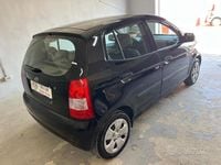 Usata Kia Picanto Spirit 60 CV (44 kW) 2008 Nero Utilitaria