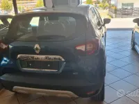 Usata Renault Captur Intens 110 CV (80 kW) 2017 Bluazzurro SUV