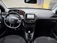 Usata Peugeot 208 Active 101 CV (74 kW) 2019 Blu Utilitaria