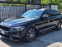 Usata BMW 530 Efficient Dynamics 265 CV (194 kW) 2017 Blu/azzurro Station wagon
