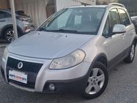 Usata Fiat Sedici Emotion 107 CV (78 kW) 2008 Argento SUV