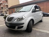 Usata Lancia Musa 77 CV (56 kW) 2007 Grigio Monovolume