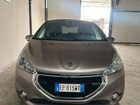 Usata Peugeot 208 115 CV (84 kW) 2013 Utilitaria
