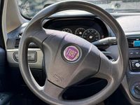 Usata Fiat Grande Punto 65 CV (47 kW) 2007 Grigio Utilitaria