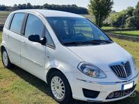 Usata Lancia Musa 77 CV (56 kW) 2012 Bianco Monovolume