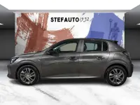 Usata Peugeot 208 Active 101 CV (74 kW) 2022 Gris platinum Utilitaria