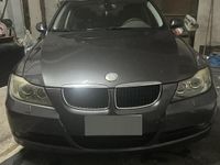 Usata BMW 318 143 CV (105 kW) 2008 Grigio Berlina