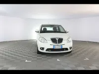 Usata Lancia Ypsilon 60 CV (44 kW) 2010 Bianco Utilitaria