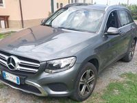 Usata Mercedes GLC220 Premium 170 CV (125 kW) 2017 Grigio SUV