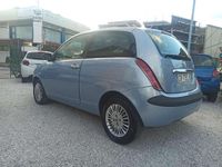 Usata Lancia Ypsilon 69 CV (50 kW) 2004 Blu/azzurro Utilitaria
