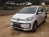 Usata VW up! 74 CV (54 kW) 2015 Bianco Utilitaria
