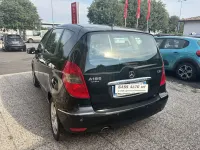 Usata Mercedes A180 109 CV (80 kW) 2010 Nero Monovolume