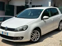 Usata VW Golf VI Highline 105 CV (77 kW) 2011 Bianco Utilitaria