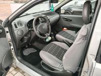 Usata Fiat Punto 2004 Grigio Utilitaria