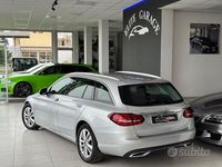Usata Mercedes C220 Premium 194 CV (142 kW) 2018 Grigio Station wagon