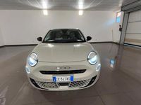Usata Fiat 600 La Prima 101 CV (74 kW) 2025 Beige SUV