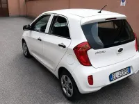 Usata Kia Picanto 69 CV (50 kW) 2012 Bianco Utilitaria