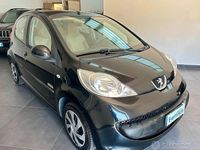 Gebraucht Peugeot 107 68 PS (50 kW) 2007 Schwarz Kleinwagen