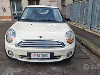 Usata Mini ONE Chili 95 CV (69 kW) 2008 Beige Utilitaria
