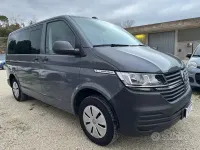 Usata VW Caravelle Trendline 110 CV (80 kW) 2023 Grigio Furgone