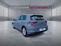 Begagnad VW Golf VIII Life 116 HK (85 kW) 2024 Grå Sedan