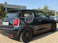 Usata Mini Cooper SE Classic 75 kW (102 CV) 2022 Blu Utilitaria