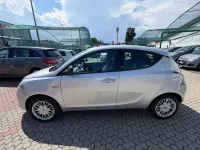 Usata Lancia Ypsilon Silver 95 CV (69 kW) 2012 Argento Utilitaria