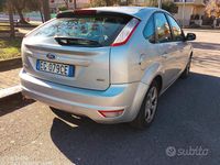 Usata Ford Focus 110 CV (80 kW) 2011 Grigio Berlina