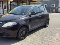 Usata Lancia Ypsilon 69 CV (50 kW) 2014 Utilitaria